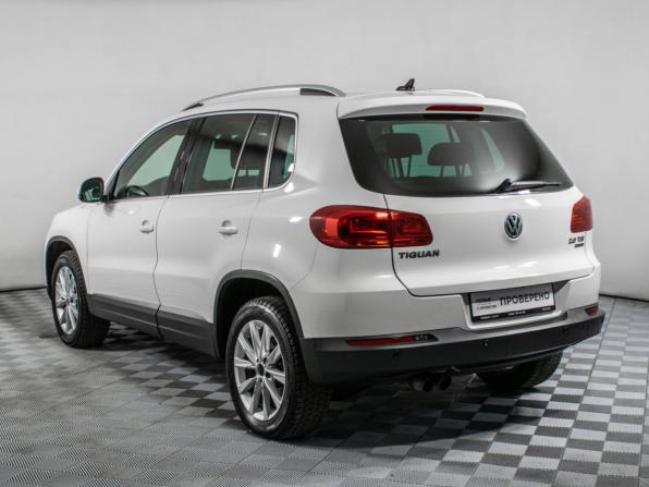 Volkswagen Tiguan I Рестайлинг с пробегом 2012 года, цена 1 400 000 рублей, 113000 км, внедорожник, Автокод Объявления