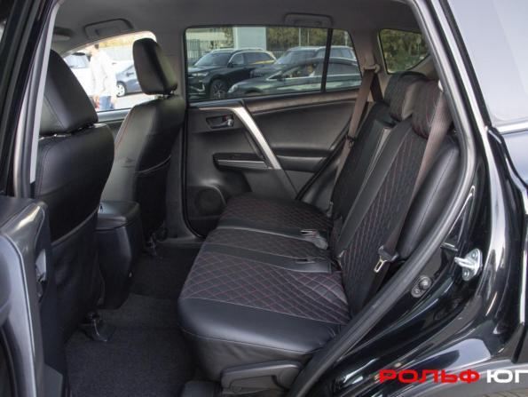 Toyota RAV4 IV (XA40) Рестайлинг с пробегом 2017 года, цена 2 098 000 рублей, 131656 км, внедорожник, Автокод Объявления