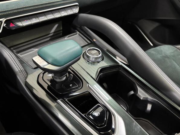 Geely Monjaro I с пробегом 2023 года, цена 3 200 000 рублей, 44950 км, внедорожник, Автокод Объявления