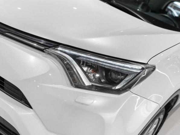 Toyota RAV4 IV (XA40) Рестайлинг с пробегом 2017 года, цена 2 495 000 рублей, 128150 км, внедорожник, Автокод Объявления