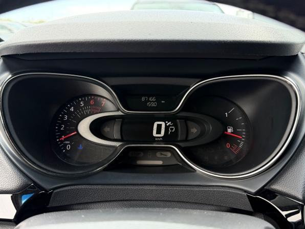 Renault Kaptur I Рестайлинг с пробегом 2021 года, цена 1 299 000 рублей, 87165 км, внедорожник, Автокод Объявления