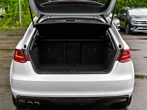 Audi A3 III (8V) с пробегом 2013 года, цена 1 020 000 рублей, 271545 км, седан, Автокод Объявления