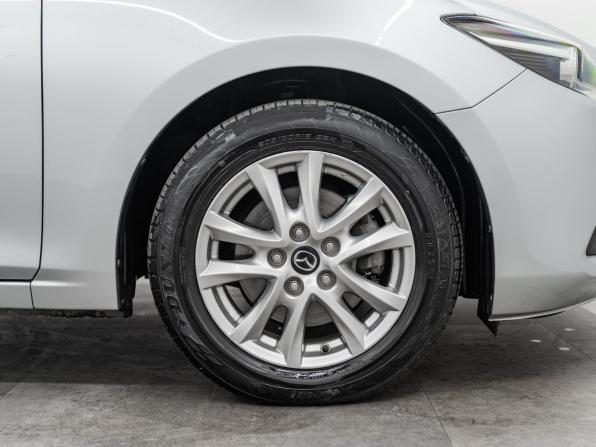 Mazda Axela III Рестайлинг с пробегом 2017 года, цена 1 100 000 рублей, 175166 км, хэтчбек, Автокод Объявления