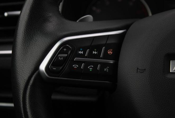 Haval F7x I Рестайлинг с пробегом 2022 года, цена 2 040 000 рублей, 132000 км, внедорожник, Автокод Объявления