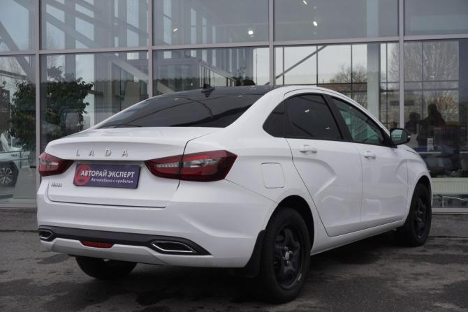 Lada (ВАЗ) Vesta I Рестайлинг (NG) с пробегом 2024 года, цена 1 229 000 рублей, 14645 км, седан, Автокод Объявления