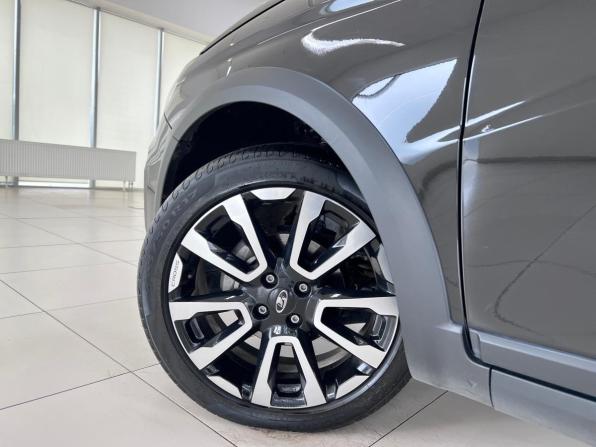 Lada (ВАЗ) Vesta I Рестайлинг (NG) с пробегом 2024 года, цена 1 490 000 рублей, 58000 км, универсал, Автокод Объявления