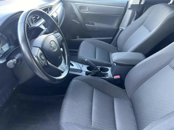 Toyota Corolla XI (E160 E170 E180) с пробегом 2015 года, цена 1 386 000 рублей, 78901 км, седан, Автокод Объявления