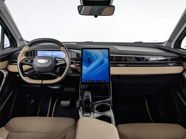 Geely Binyue L с пробегом 2023 года, цена 2 450 000 рублей, 33000 км, внедорожник, Автокод Объявления