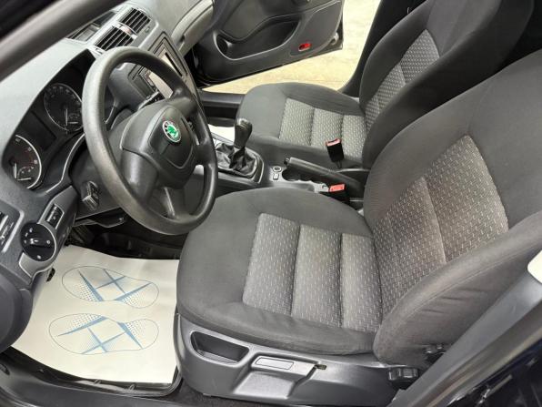 Skoda Octavia II (A5) Рестайлинг с пробегом 2011 года, цена 625 000 рублей, 151375 км, лифтбек, Автокод Объявления