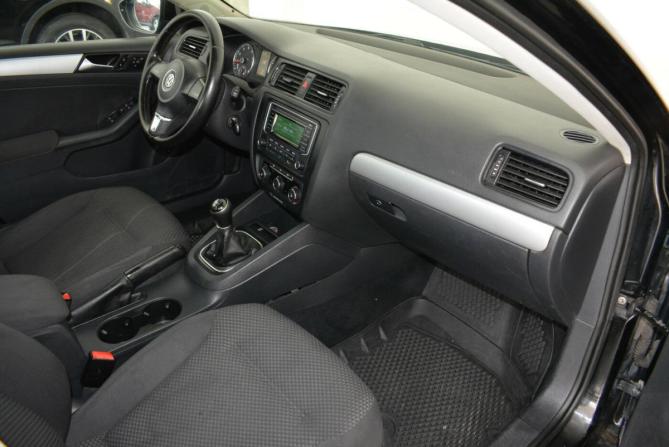 Volkswagen Jetta VI с пробегом 2012 года, цена 699 000 рублей, 202000 км, седан, Автокод Объявления