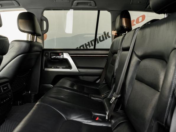 Toyota Land Cruiser 200 Series Рестайлинг 1 с пробегом 2012 года, цена 3 490 000 рублей, 196928 км, внедорожник, Автокод Объявления