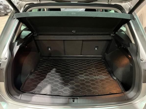 Volkswagen Tiguan II с пробегом 2018 года, цена 2 620 000 рублей, 89533 км, внедорожник, Автокод Объявления