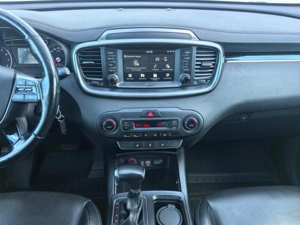 Kia Sorento III Prime Рестайлинг с пробегом 2019 года, цена 2 230 000 рублей, 173000 км, внедорожник, Автокод Объявления