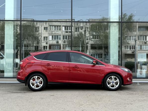 Ford Focus III с пробегом 2013 года, цена 830 000 рублей, 181343 км, хэтчбек, Автокод Объявления