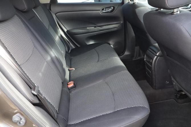 Nissan Tiida II с пробегом 2015 года, цена 719 000 рублей, 188300 км, хэтчбек, Автокод Объявления