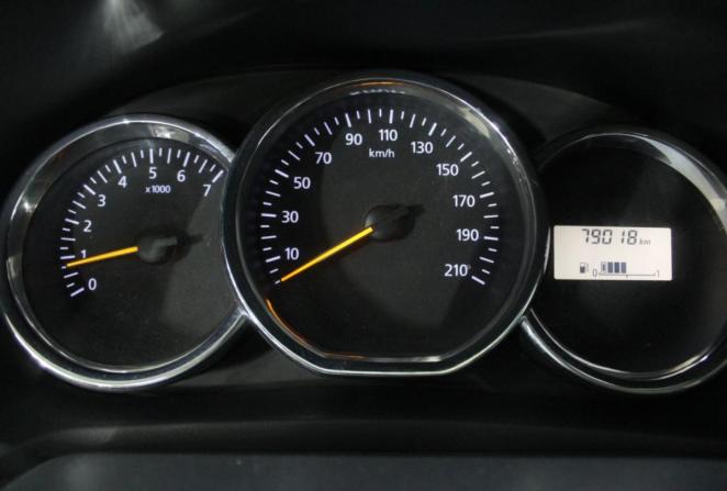 Renault Logan I Рестайлинг с пробегом 2014 года, цена 590 000 рублей, 79019 км, седан, Автокод Объявления