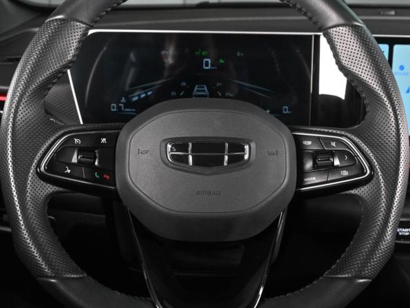 Geely Coolray I Рестайлинг с пробегом 2024 года, цена 2 179 000 рублей, 25505 км, внедорожник, Автокод Объявления