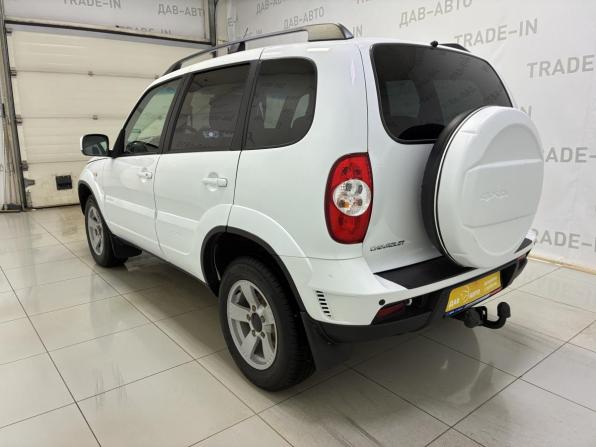 Chevrolet Niva I Рестайлинг с пробегом 2019 года, цена 750 000 рублей, 129000 км, внедорожник, Автокод Объявления