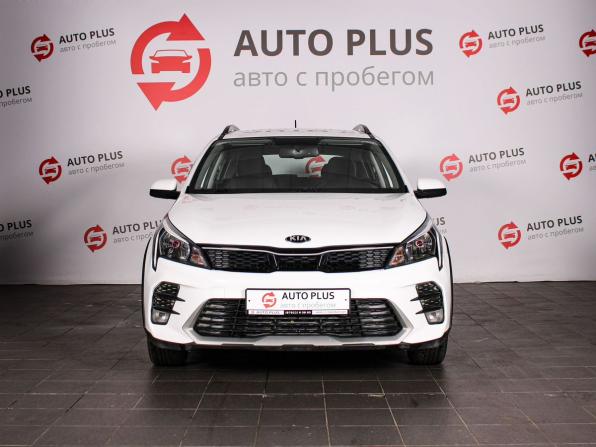 Kia Rio IV Рестайлинг с пробегом 2021 года, цена 1 660 000 рублей, 76000 км, хэтчбек, Автокод Объявления