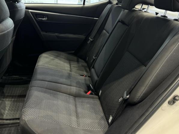 Toyota Corolla XI (E160 E170 E180) с пробегом 2014 года, цена 1 250 000 рублей, 253069 км, седан, Автокод Объявления