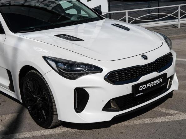 Kia Stinger I с пробегом 2019 года, цена 2 390 000 рублей, 90582 км, лифтбек, Автокод Объявления