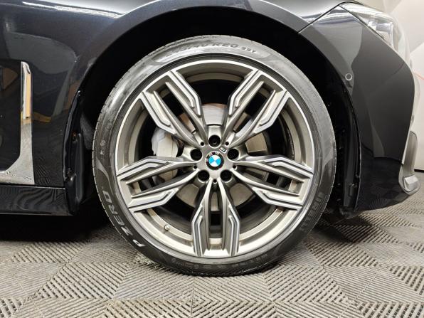 BMW 7 серии VI (G11/G12) Рестайлинг с пробегом 2021 года, цена 7 125 000 рублей, 60872 км, седан, Автокод Объявления