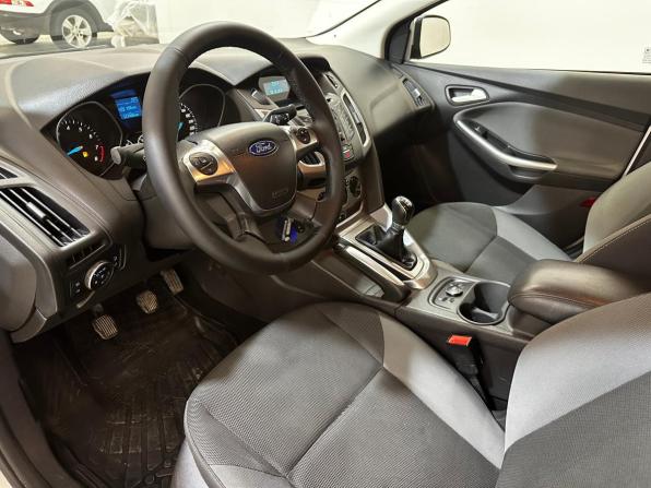 Ford Focus III с пробегом 2012 года, цена 750 000 рублей, 117390 км, седан, Автокод Объявления