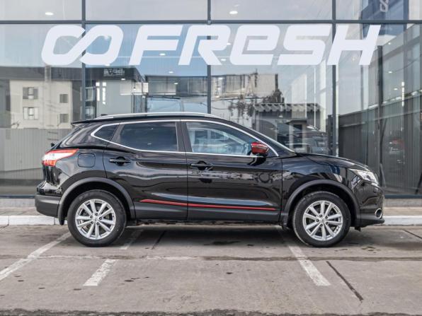 Nissan Qashqai II с пробегом 2017 года, цена 1 885 000 рублей, 147198 км, внедорожник, Автокод Объявления