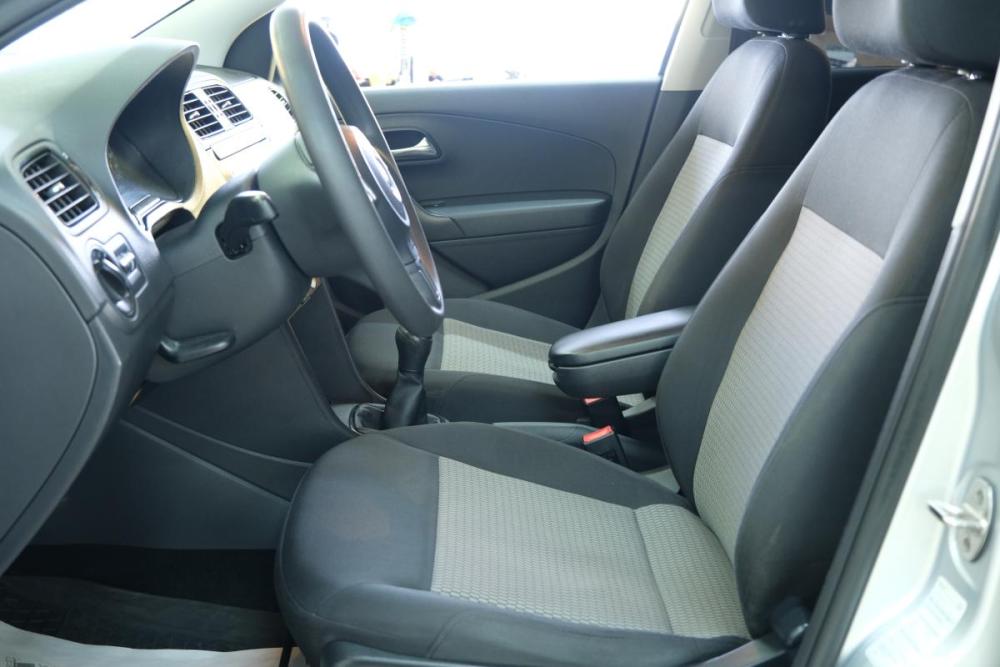 Volkswagen Polo V Омск  - изображение 8