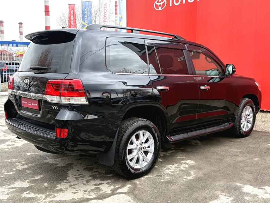 Toyota Land Cruiser 200 Series Рестайлинг 2 Пермь  - изображение 6