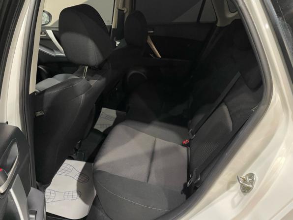 Mazda 3 II (BL) Рестайлинг с пробегом 2012 года, цена 1 140 000 рублей, 107382 км, хэтчбек, Автокод Объявления