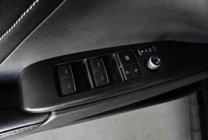 Toyota Camry VIII (XV70) Рестайлинг с пробегом 2021 года, цена 2 880 000 рублей, 168096 км, седан, Автокод Объявления