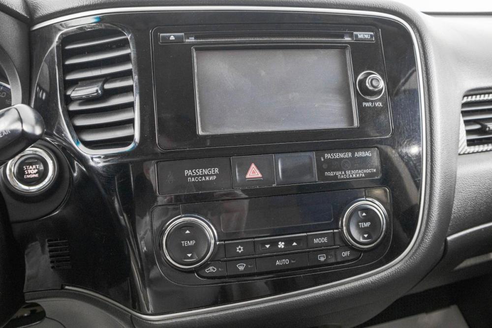 Mitsubishi Outlander III Рестайлинг Барнаул  - изображение 19