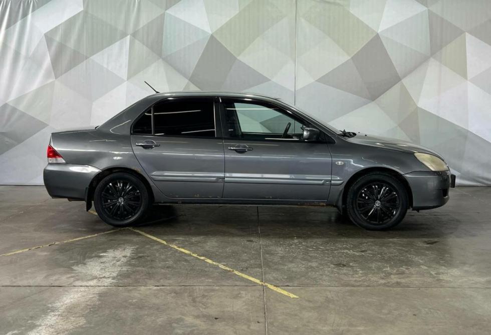 Mitsubishi Lancer IX Оренбург  - изображение 7