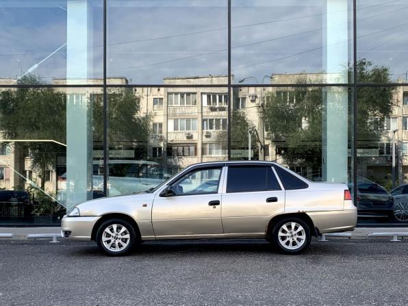 Daewoo Nexia I Рестайлинг с пробегом 2012 года, цена 200 000 рублей, 240000 км, седан, Автокод Объявления