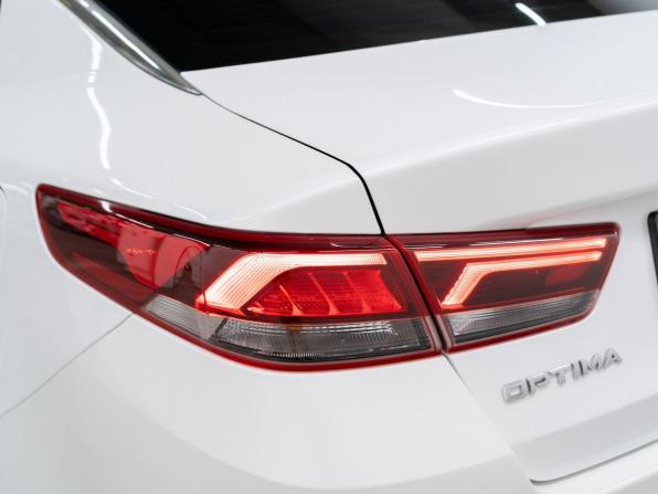 Kia Optima IV Рестайлинг с пробегом 2019 года, цена 1 999 000 рублей, 65000 км, седан, Автокод Объявления