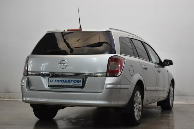 Opel Astra H Рестайлинг с пробегом 2009 года, цена 620 000 рублей, 284470 км, универсал, Автокод Объявления