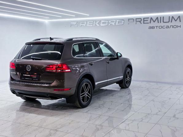 Volkswagen Touareg II с пробегом 2011 года, цена 2 225 000 рублей, 147252 км, внедорожник, Автокод Объявления