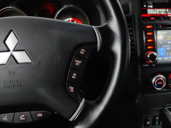 Mitsubishi Pajero IV Рестайлинг 1 с пробегом 2014 года, цена 2 299 000 рублей, 283000 км, внедорожник, Автокод Объявления
