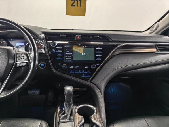 Toyota Camry VIII (XV70) с пробегом 2019 года, цена 2 390 000 рублей, 163000 км, седан, Автокод Объявления