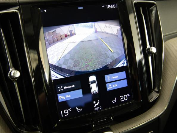 Volvo XC60 II с пробегом 2021 года, цена 3 499 000 рублей, 159262 км, внедорожник, Автокод Объявления