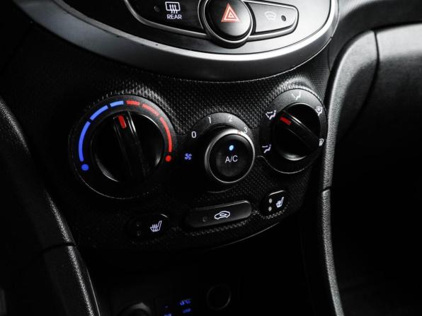 Hyundai Solaris I Рестайлинг с пробегом 2015 года, цена 1 125 000 рублей, 134316 км, седан, Автокод Объявления