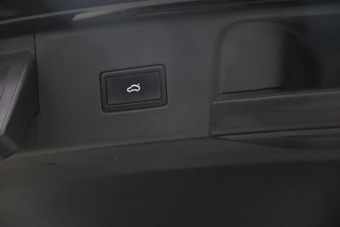 Volkswagen Teramont I Рестайлинг с пробегом 2021 года, цена 3 995 950 рублей, 128583 км, внедорожник, Автокод Объявления