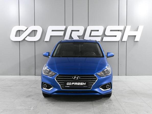Hyundai Solaris II с пробегом 2017 года, цена 1 359 000 рублей, 140816 км, седан, Автокод Объявления
