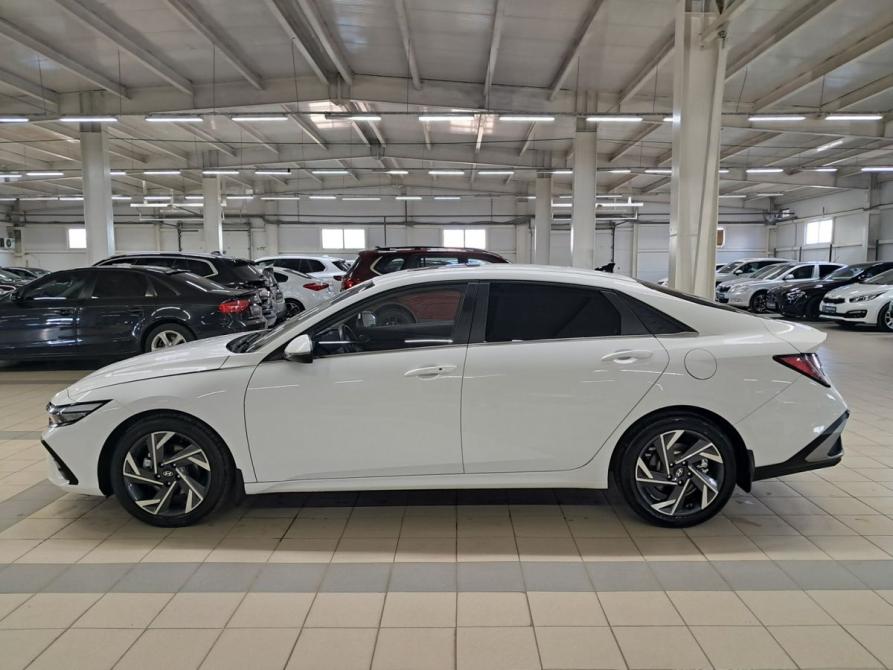 Hyundai Elantra VII (CN7) Рестайлинг Набережные Челны  - изображение 10