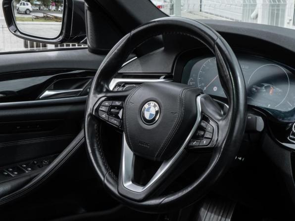 BMW 5 серии VII (G30/G31/G38) с пробегом 2019 года, цена 3 549 000 рублей, 102043 км, седан, Автокод Объявления