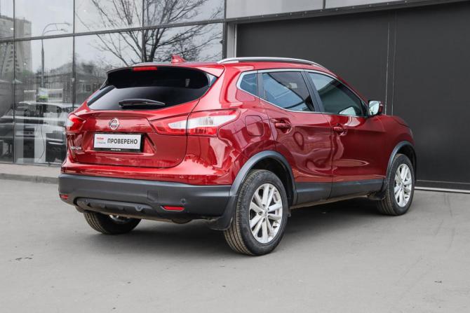 Nissan Qashqai II с пробегом 2018 года, цена 2 250 000 рублей, 31403 км, внедорожник, Автокод Объявления