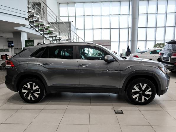 Volkswagen Atlas I с пробегом 2019 года, цена 3 300 000 рублей, 117000 км, внедорожник, Автокод Объявления