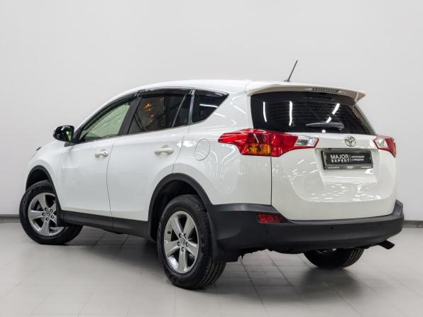 Toyota RAV4 IV (XA40) с пробегом 2015 года, цена 2 000 000 рублей, 175987 км, внедорожник, Автокод Объявления