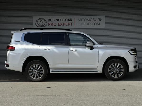 Toyota Land Cruiser 300 Series с пробегом 2021 года, цена 11 500 000 рублей, 44875 км, внедорожник, Автокод Объявления